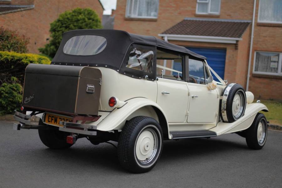 Beauford Tourer - Ariana Wedding Car