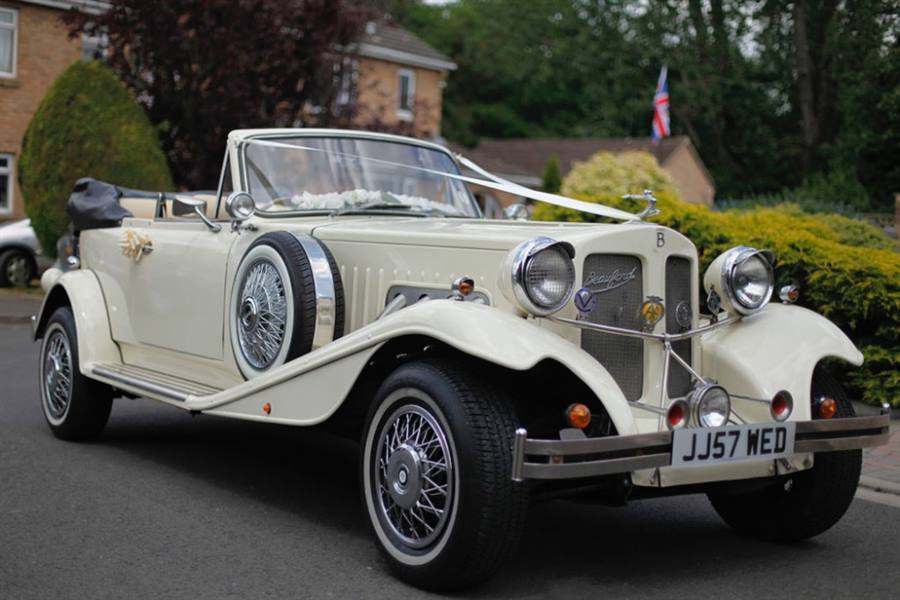 Beauford Tourer - Violet Wedding Car