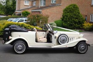 Beauford Tourer - Violet Wedding Car