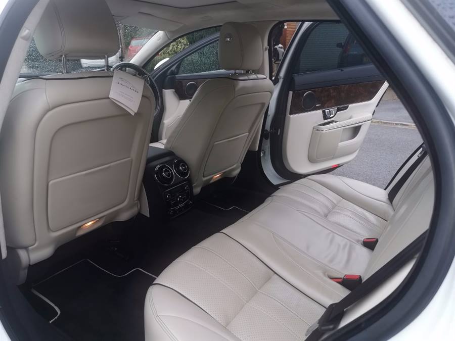 Jaguar XJL V6 Supercharged Wedding Car