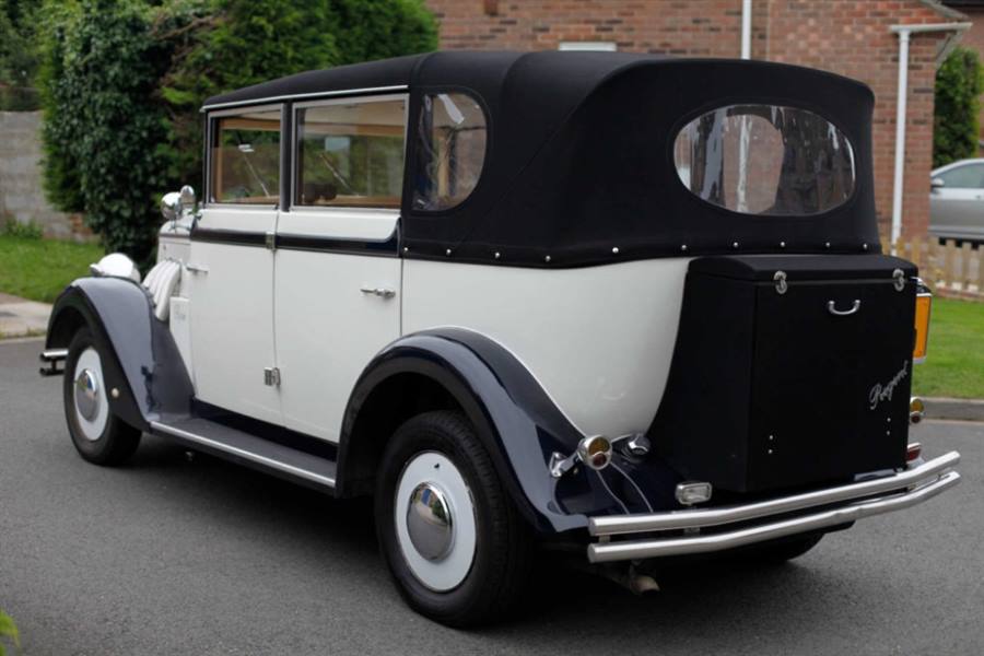Regent Laundalette - Rosie Wedding Car