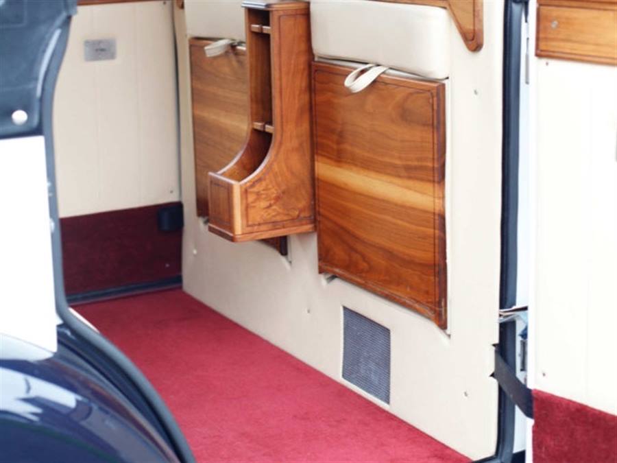 Regent Laundalette - Rosie Wedding Car